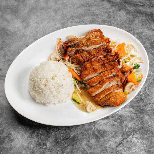 Knusprige Ente mit Süß-Sauer-Sauce und Gemüse