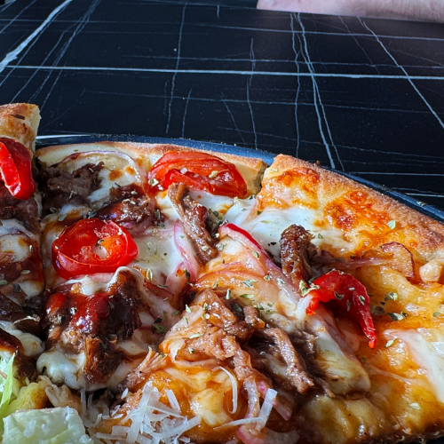 BBQ Pulled Beef Pan Pizza