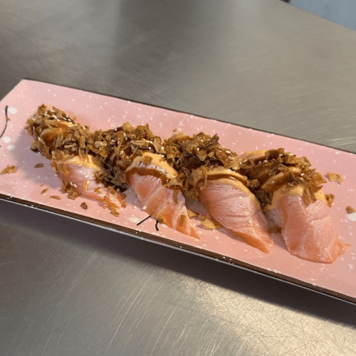 Nigiri flambierter Lachs Set (4 Stück)