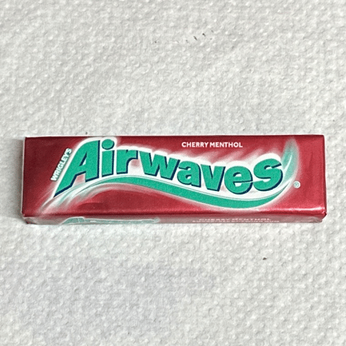 Wrigley's Airwaves Cherry Menthol Kaugummi 16g