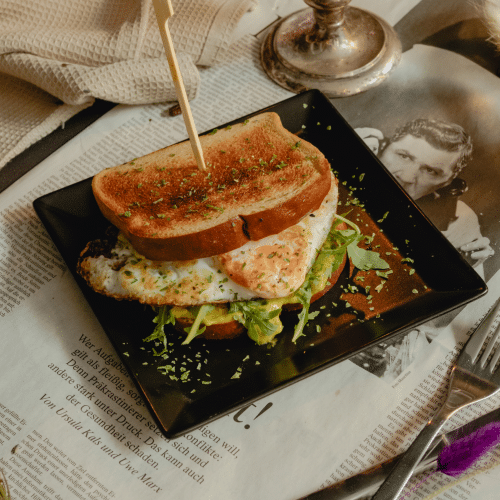 Avocado-Ei-Toast