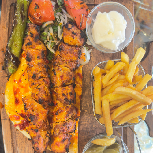 Shish Taouk Menü