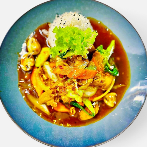 35b. Ga Xao Xa Ot - veganem Hähnchen (scharf)
