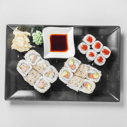 Maguro-Salata-Maki
