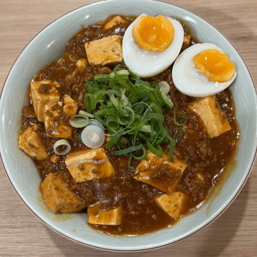 Würziges Mapo-Tofu mit Reis