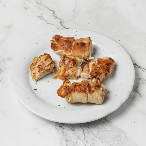 Pizzabrötchen mit Käse und Sucuk