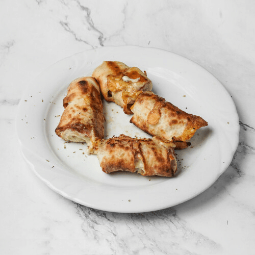 Pizzabrötchen mit Käse und Schinken
