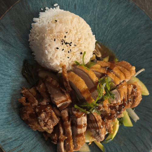 Mittagsmenü - Knusprige Ente mit Reis