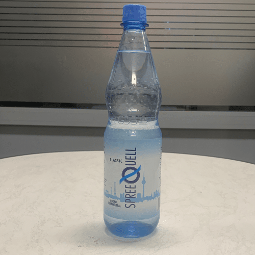 Mineralwasser mit Kohlensäure 1,0l