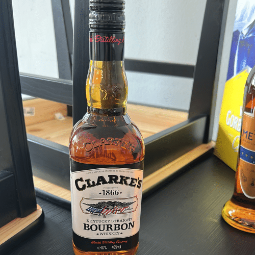 Clarkes Bourbon Whiskey 0.7l