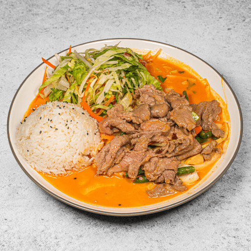 Rindfleisch mit Erdnusssauce