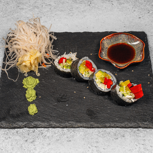Futo Veggie Maki (vegetarisch) (4 Stück)