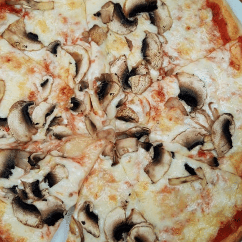 Pizza Funghi