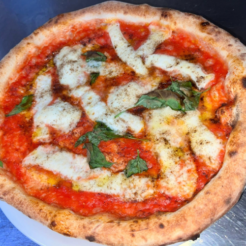 Pizza Provola e Pepe