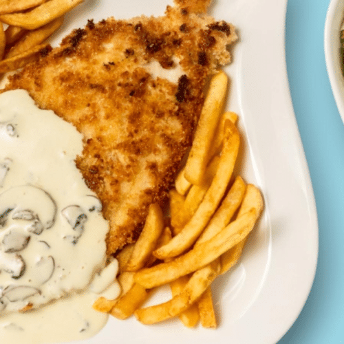 XXL schnitzel Hollandaise