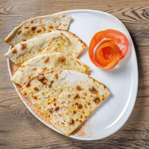Paneer Naan (vegetarisch)