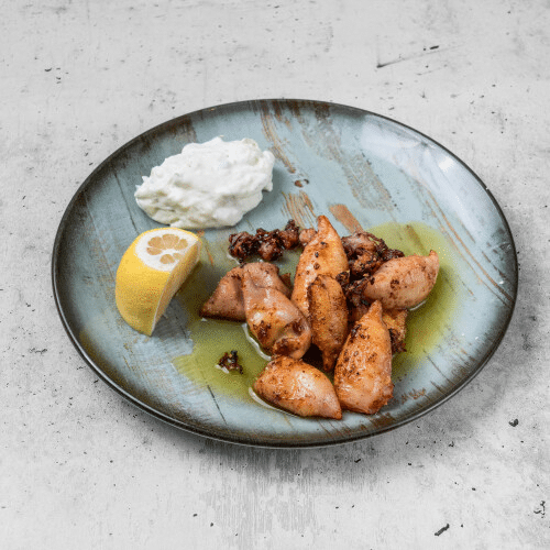 Baby-Calamaris mit Tzatziki