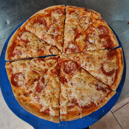 Pizza Peperoniwurst