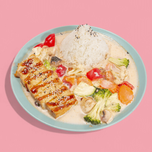 Tofu mit Erdnuss-Currysauce