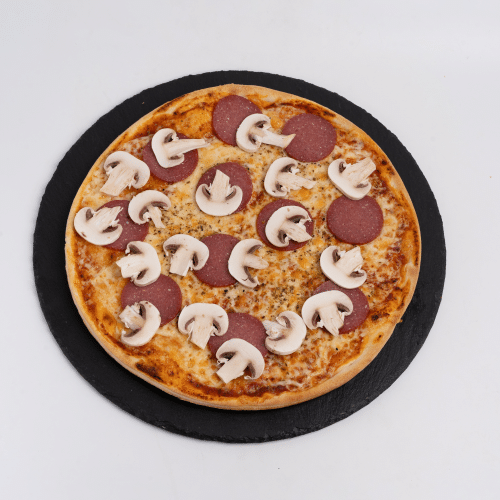 Pizza Salami Fungi