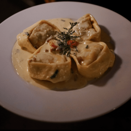 Tortelloni fatte in casa ripieni con Ricotta e Spinaci
