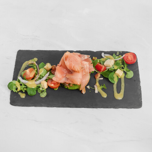 Tatar vom gebeizten Thunfisch