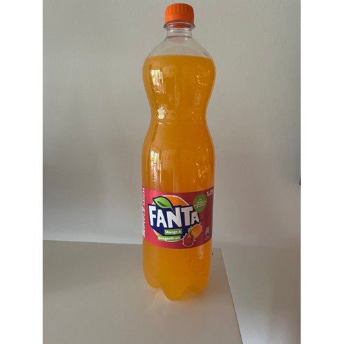 Fanta Mango Dragonfruit 1.25l (MEHRWEG)