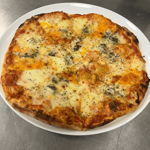 Pizza 4 Formaggi