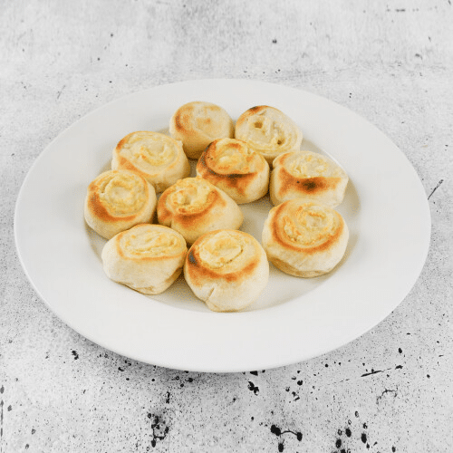Ofenfrische Pizzabrötchen mit Formfleisch-Vorderschinken