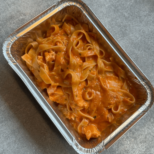 Tagliatelle al Salmone