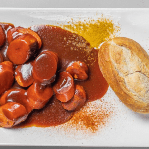 Best Currywurst in Town mit Semmel