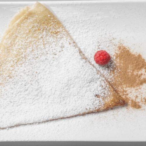Crêpe mit Zimt und Zucker