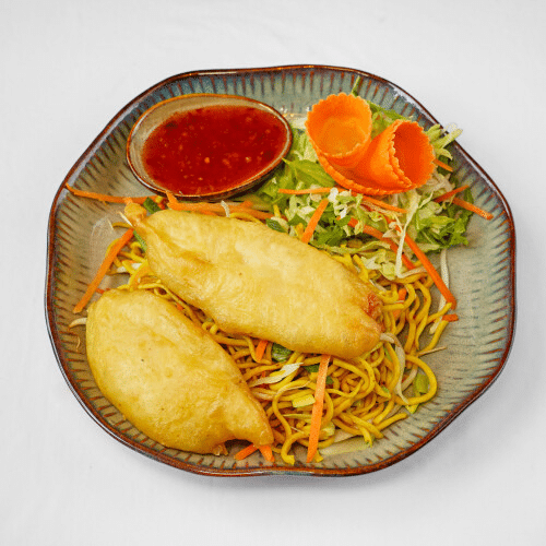 Gebratene Nudeln - Hühnerbrustfilet gebacken im Teig