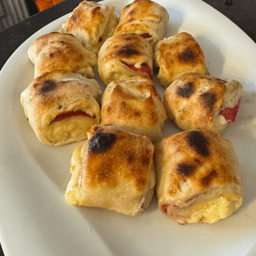 Gefüllte Pizzabrötchen Schinken