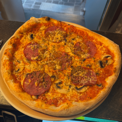 Pizza Milano (scharf)