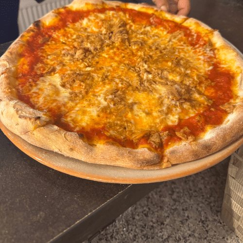Pizza Tonno