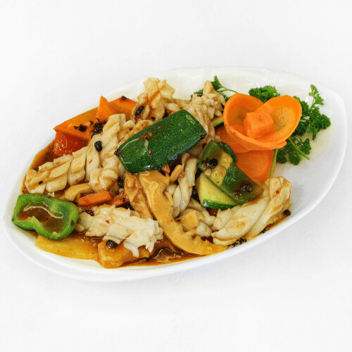 Tintenfisch mit schwarzen Bohnen, Paprika, Bambus (scharf)