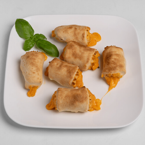 Pizzabrötchen gefüllt mit Cheddar