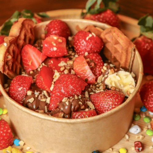 Erdbeere Bowl