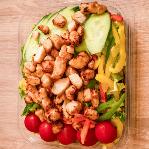 Hähnchenschnitzel Salat