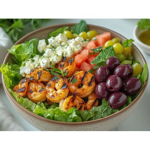 Mediterraner Salat mit Shrimps und Wassermelone