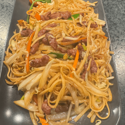 Gebratene Nudeln mit Rindfleisch