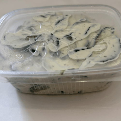 Hausgemachter Gurkensalat