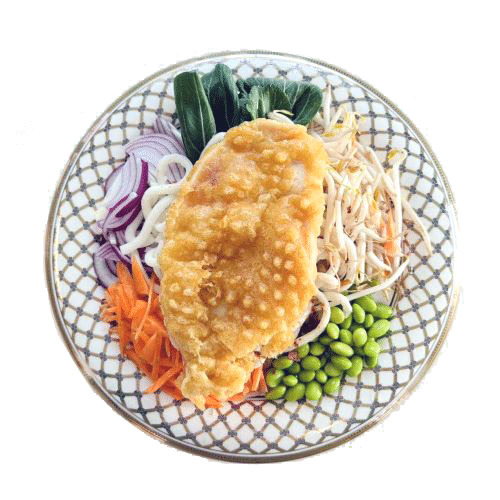 Japanische Udon-Nudeln mit knusprige Hähnchen Tempura Sauce