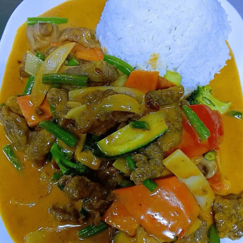 Thai-Curry mit Rindfleisch (leicht scharf)