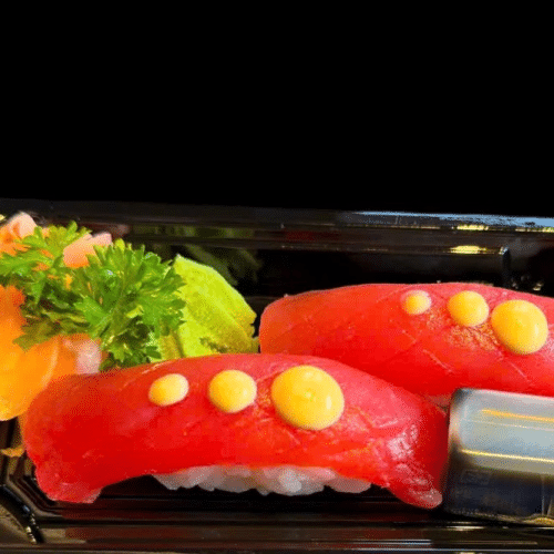 N2. Maguro Nigiri