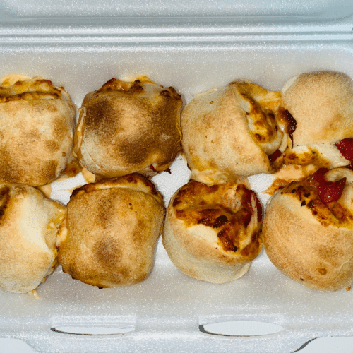 Pizzabrötchen mit Salami