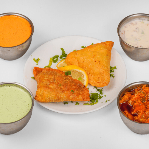 Keema Samosa (halal, 2 Stück)