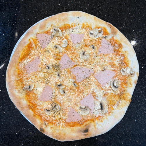 Pizza Schinken mit Champignons