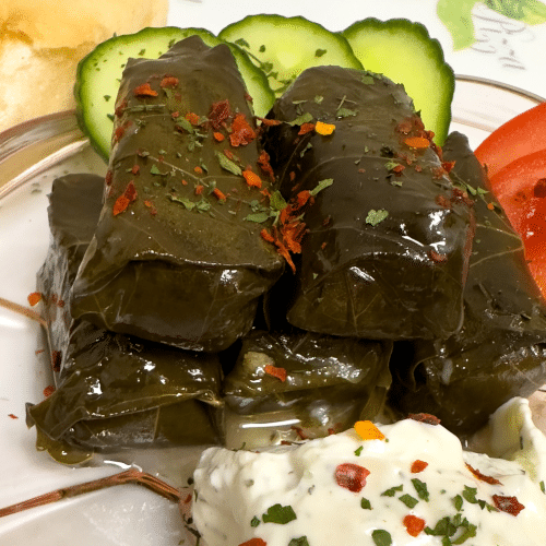 Dolme (Reis im Weinblätter)